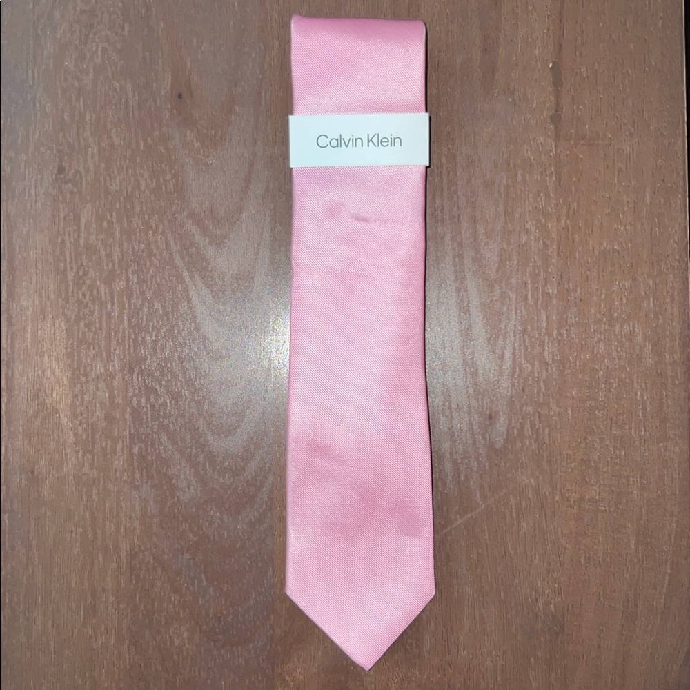 Calvin Klein Men's Solid Tie - Pink